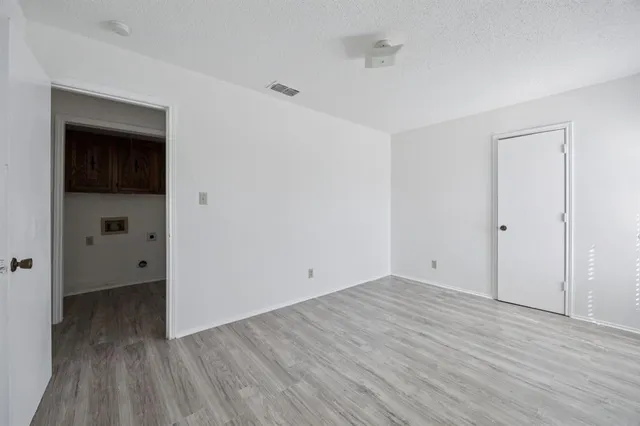 $579,000 | 8113 Foxfire Lane, White Settlement, TX 76108