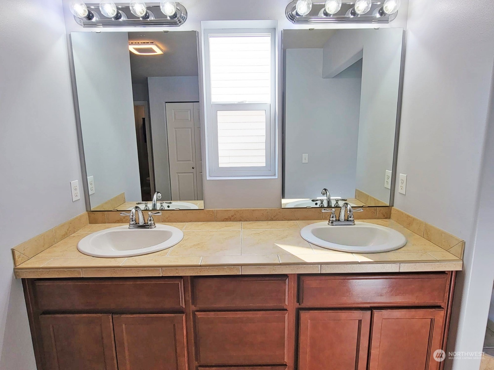 5625 Timber Ridge Drive Mount Vernon, WA 98273 - Photo 22 of 38 Gallery Image 22