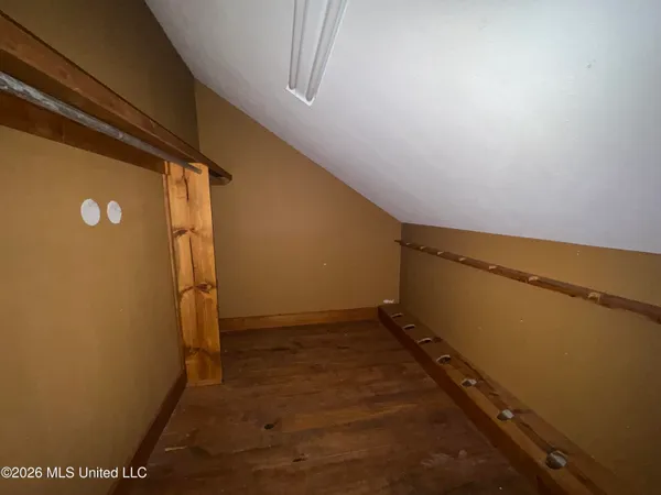 $205,000 | 134 Seldom Seen Cove, Braxton, MS 39044