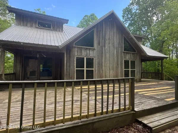 $205,000 | 134 Seldom Seen Cove, Braxton, MS 39044