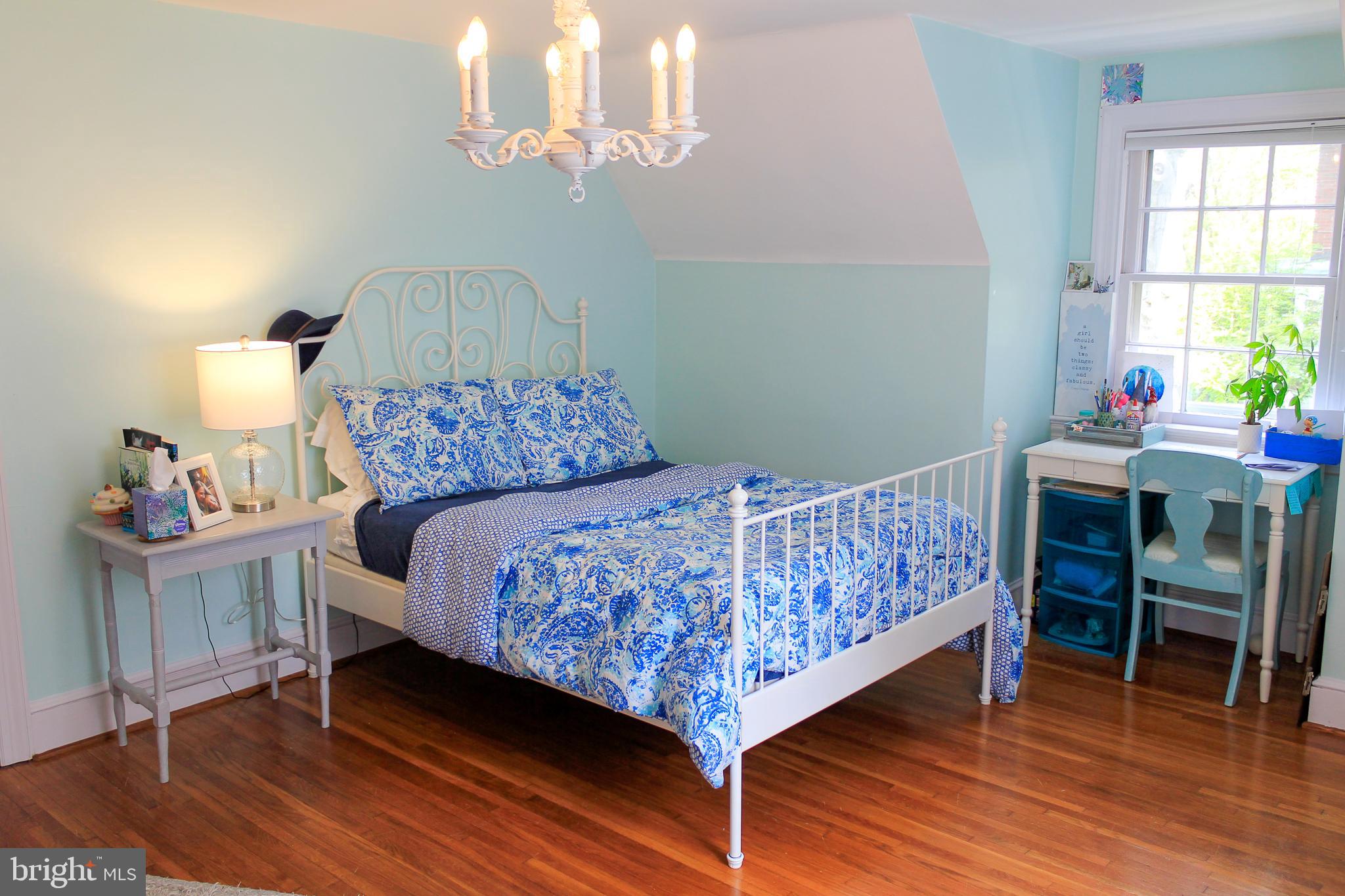 171 Springdale Road York, PA 17403 - Photo 26 of 37 Bedroom 1