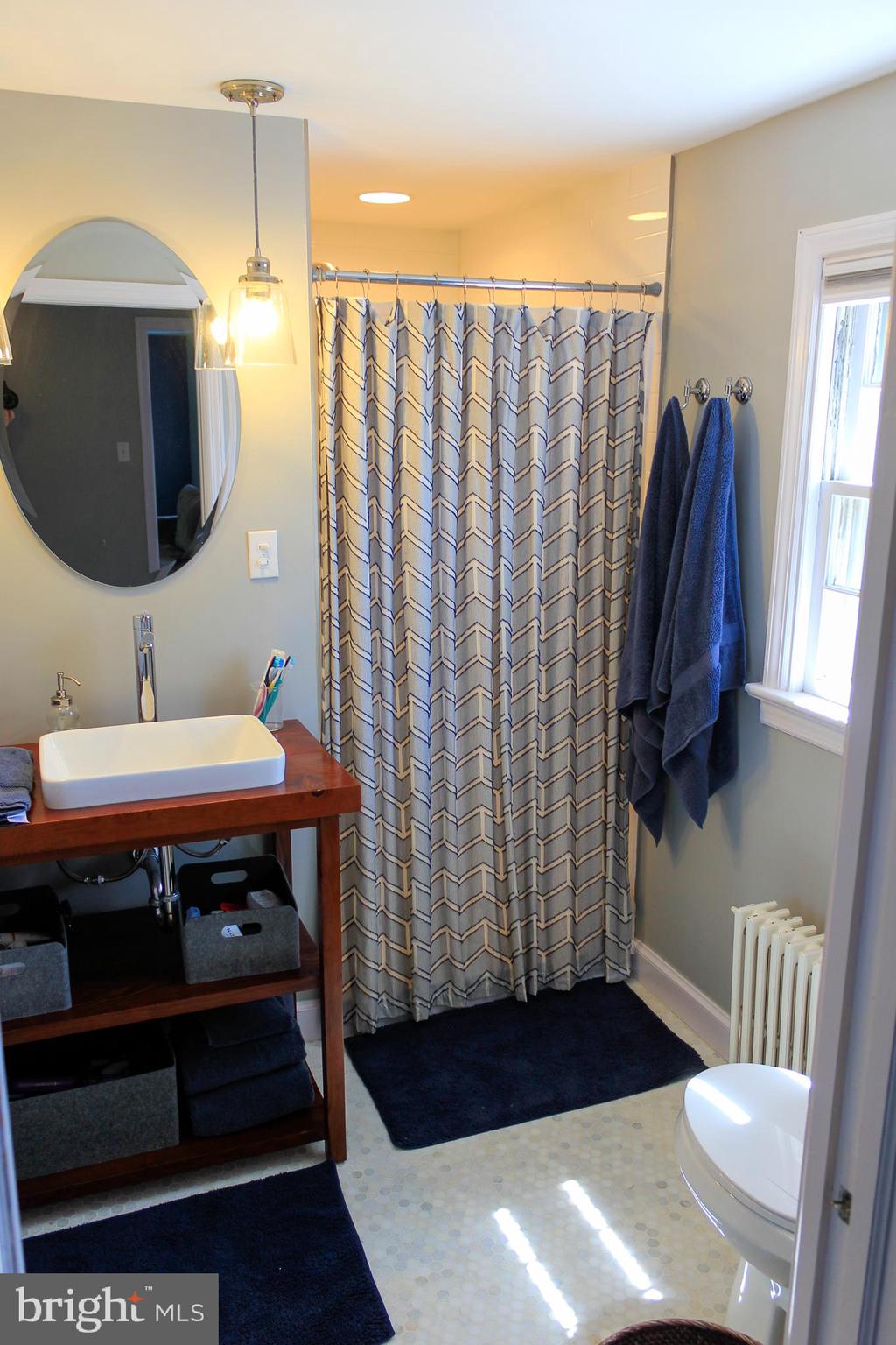 171 Springdale Road York, PA 17403 - Photo 36 of 37 Remodeled Master Bathroom