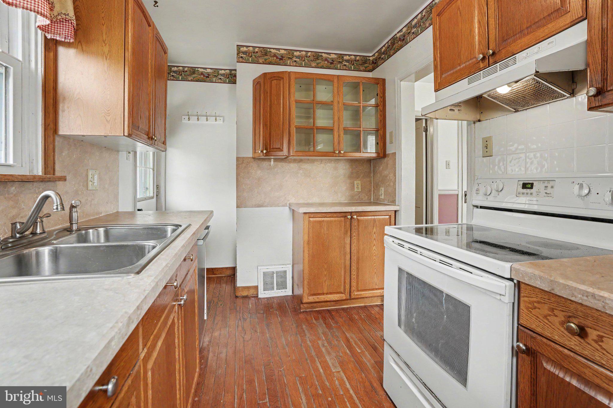 3120 Spring Road Carlisle, PA 17013 - Photo 12 of 38 Gallery Image 12