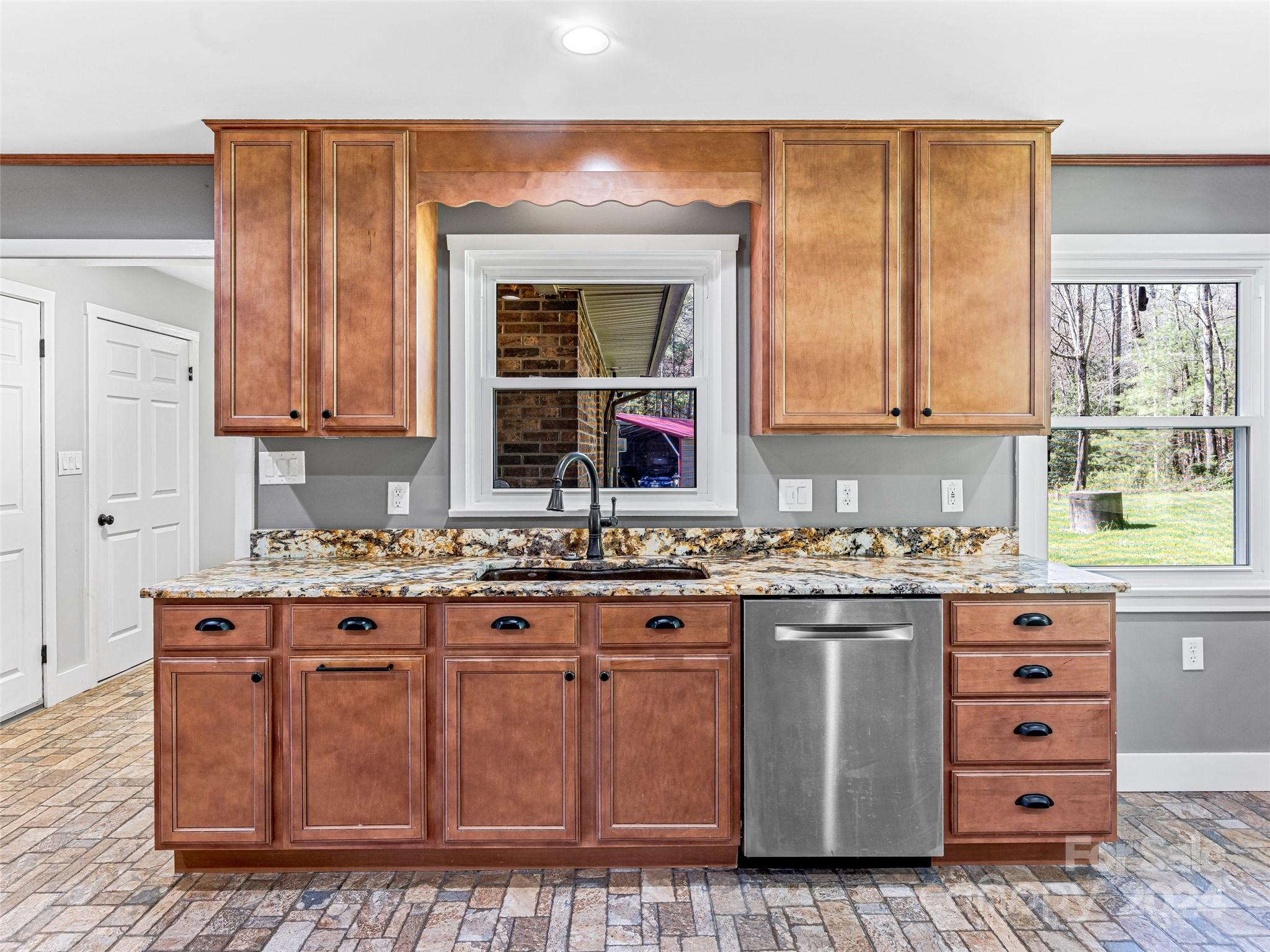 229 Capps Road Pisgah Forest, NC 28768 - Photo 11 of 48 Gallery Image 11