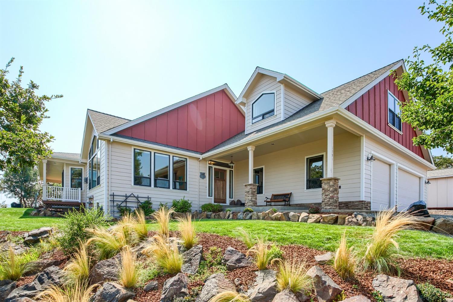 1391 Brownsboro-Meridian Road Eagle Point, OR 97524 - Photo 1 of 34 Primary Photo