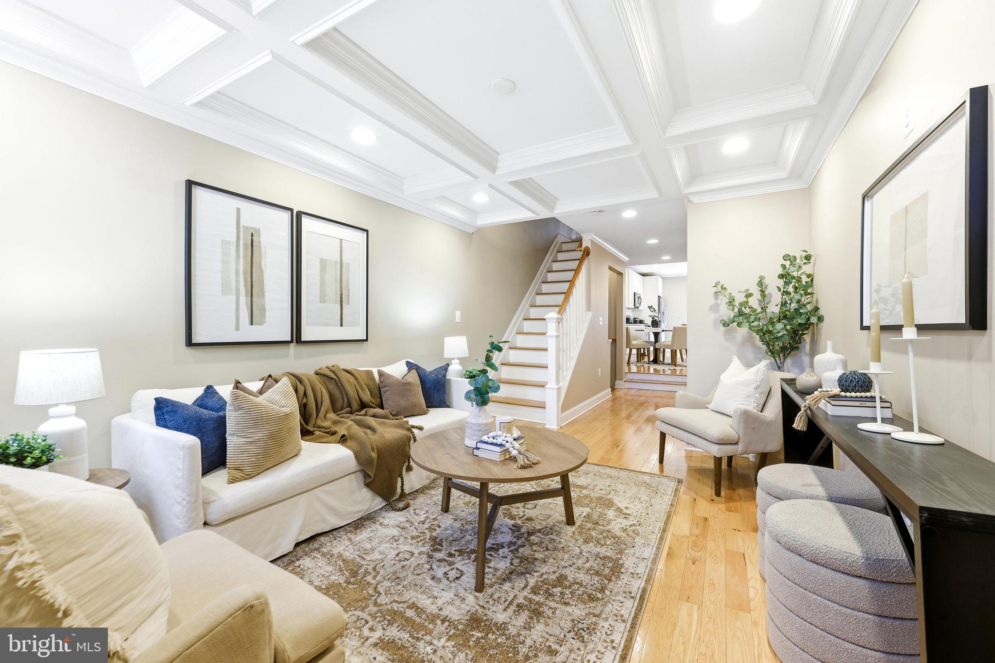 404 South Castle Street Baltimore, MD 21231 - Photo 4 of 47 a living room with furniture or outdoor view and a window