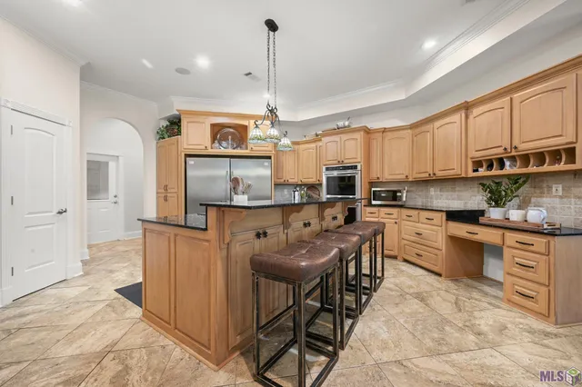 $750,000 | 11429 Home Port Drive, Maurepas, LA 70449