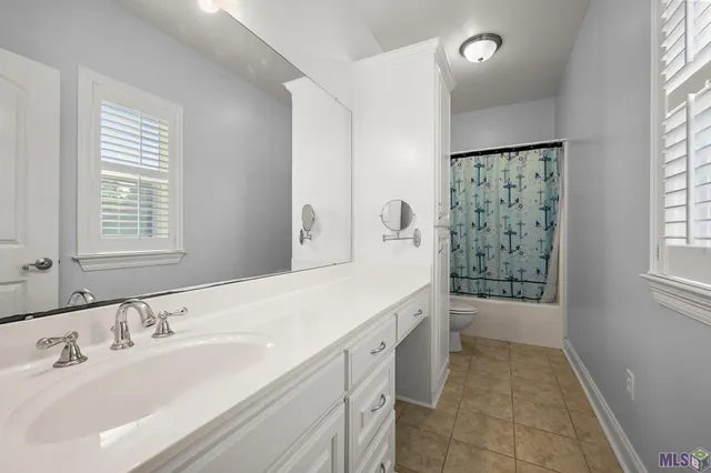 $750,000 | 11429 Home Port Drive, Maurepas, LA 70449