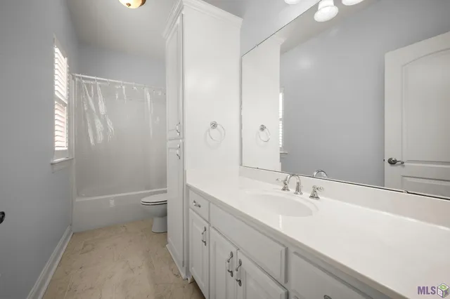 $750,000 | 11429 Home Port Drive, Maurepas, LA 70449