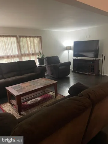 $2,900 | 54 War Trophy Lane, Media, PA 19063