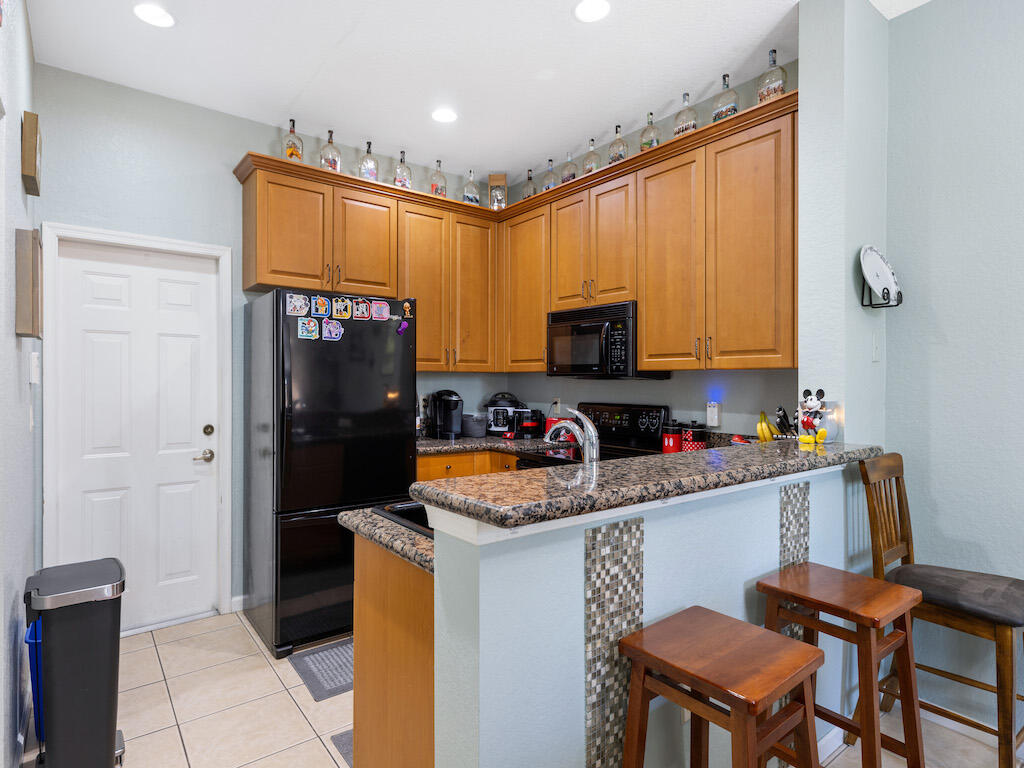 2571 Langrove Lane Southwest Vero Beach, FL 32962 - Photo 16 of 33 0B2A9337