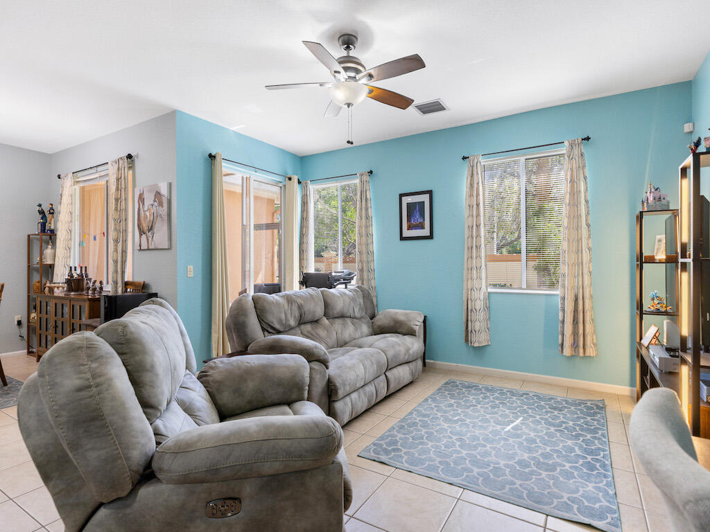 2571 Langrove Lane Southwest Vero Beach, FL 32962 - Photo 7 of 33 0B2A9227