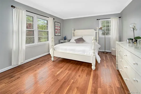 $2,099,000 | 21 Douglas Circle, Rye, NY 10580