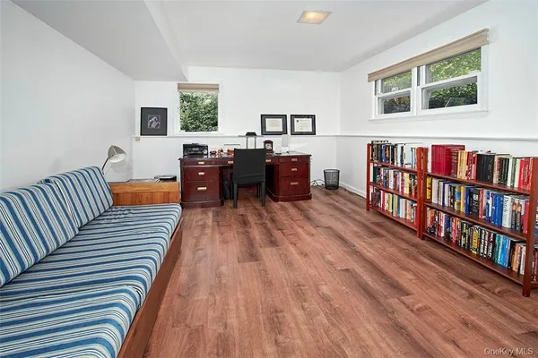 $2,099,000 | 21 Douglas Circle, Rye, NY 10580