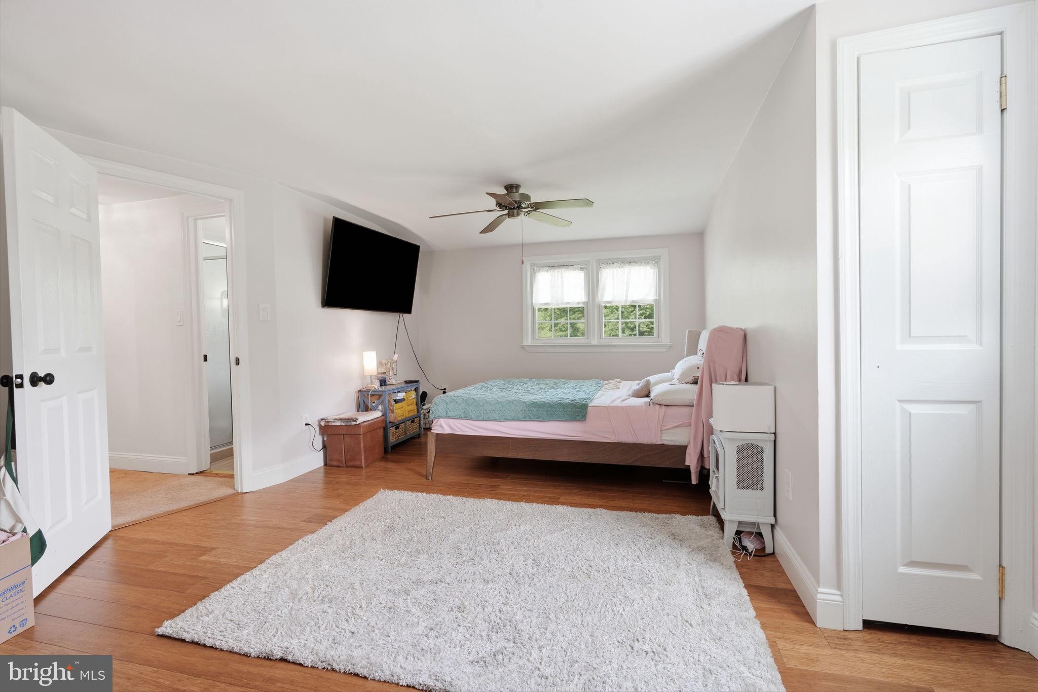 244 Federal City Road Pennington, NJ 08534 - Photo 19 of 32 Bedroom 4