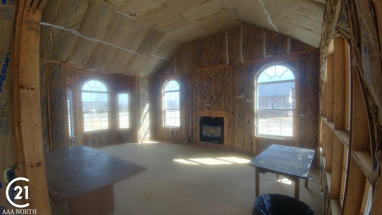 69421 Dequindre Road Leonard, MI 48367 - Photo 12 of 21 Family room