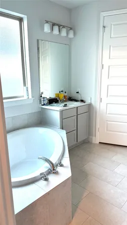 $2,500 | 15707 Autumn Sun Court, Conroe, TX 77302