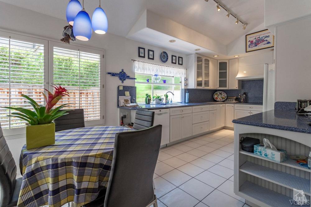 457 Innwood Road Simi Valley, CA 93065 - Photo 10 of 24 Additional Photo