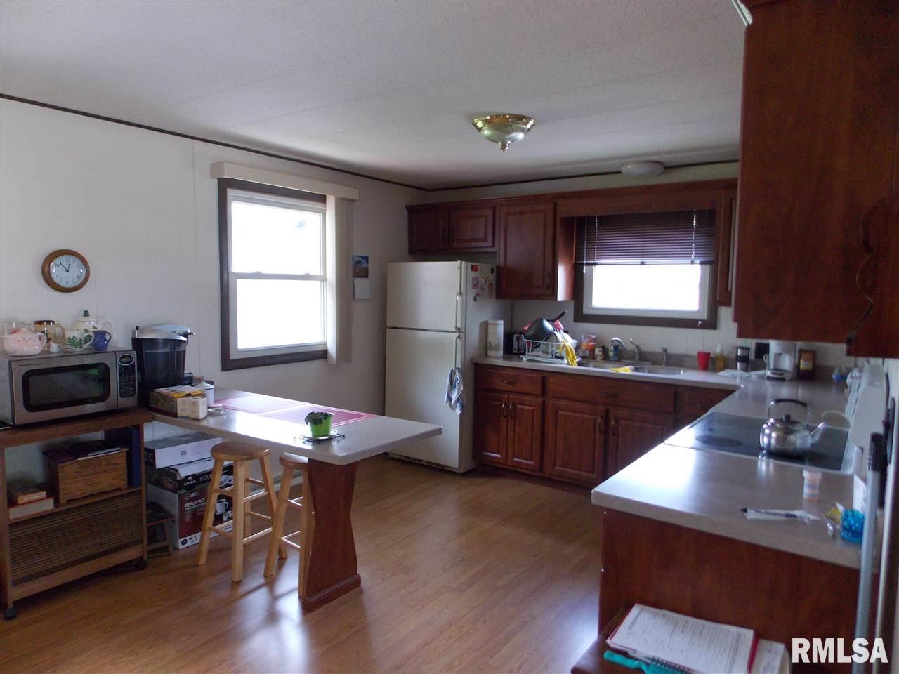 515 West Main Street Good Hope, IL 61438 - Photo 3 of 12 Gallery Image 3