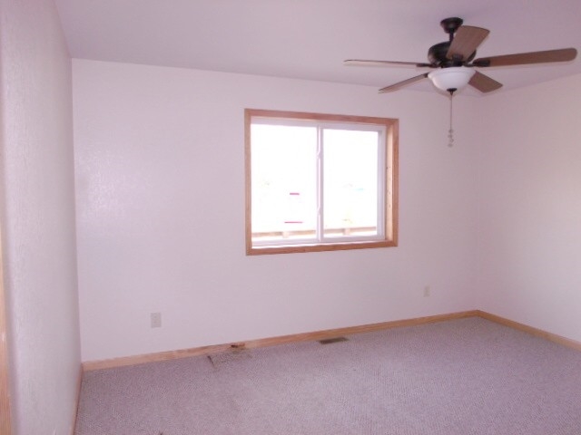 4970 Francis Road Hale, MI 48739 - Photo 9 of 16 1813355-8.JPG