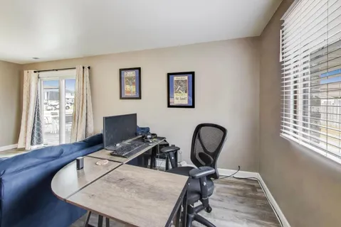 $209,500 | 8420 162nd Place, Unit 4, Tinley Park, IL 60487