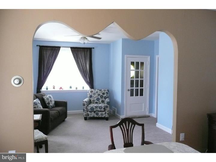 2515 Byberry Road Hatboro, PA 19040 - Photo 2 of 18 Living Room