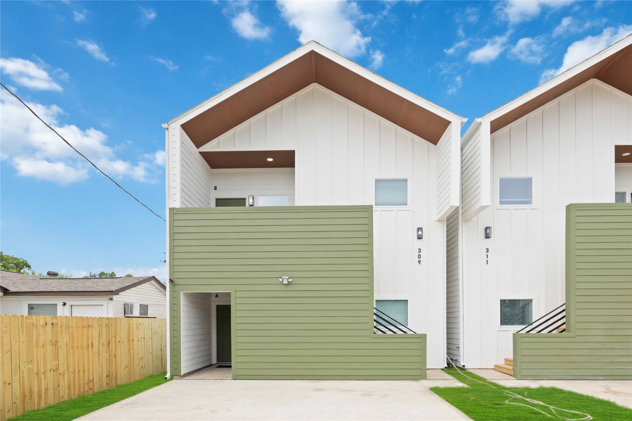 309 Massachusetts Street Houston, TX 77029 - Photo 2 of 25