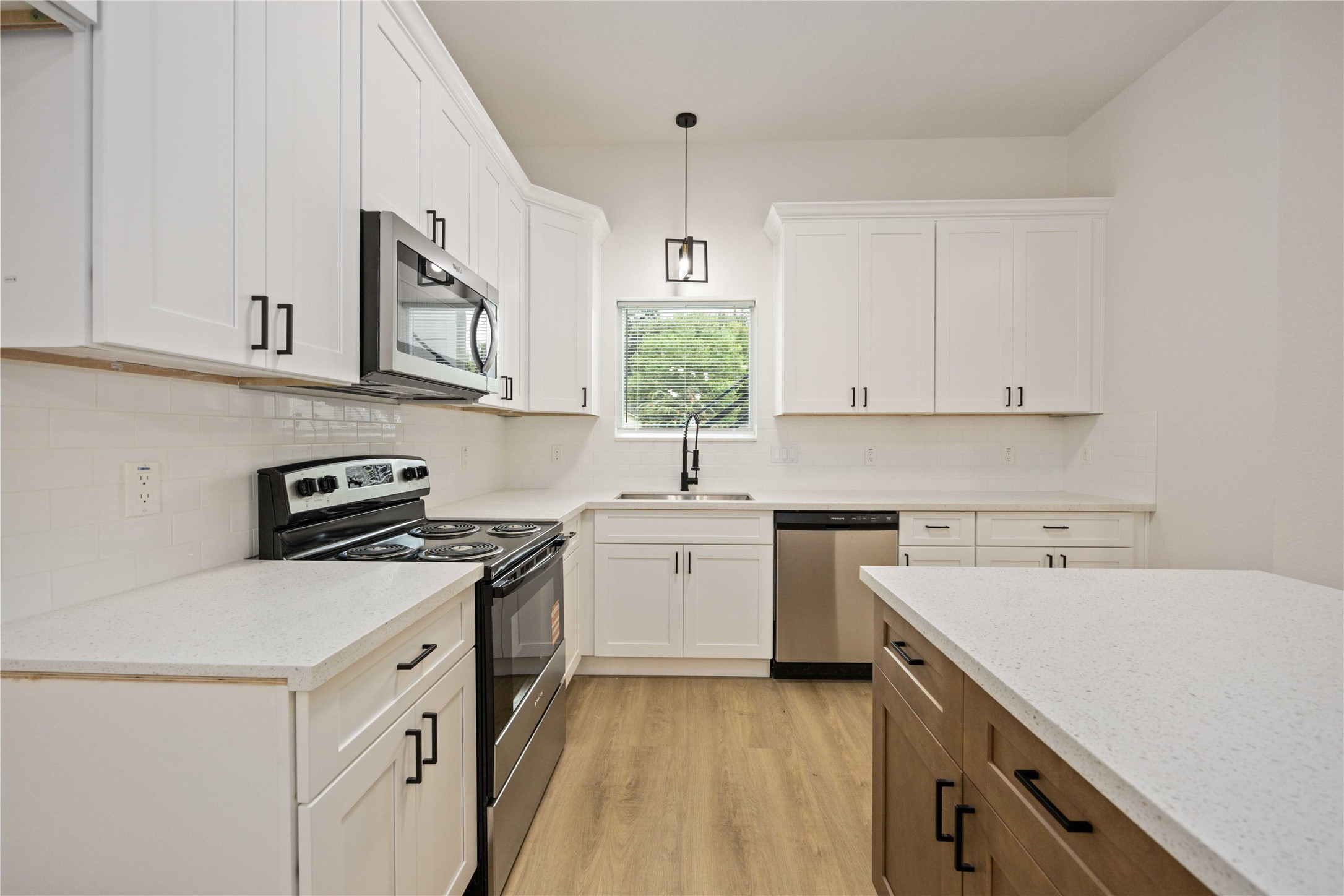 309 Massachusetts Street Houston, TX 77029 - Photo 9 of 25