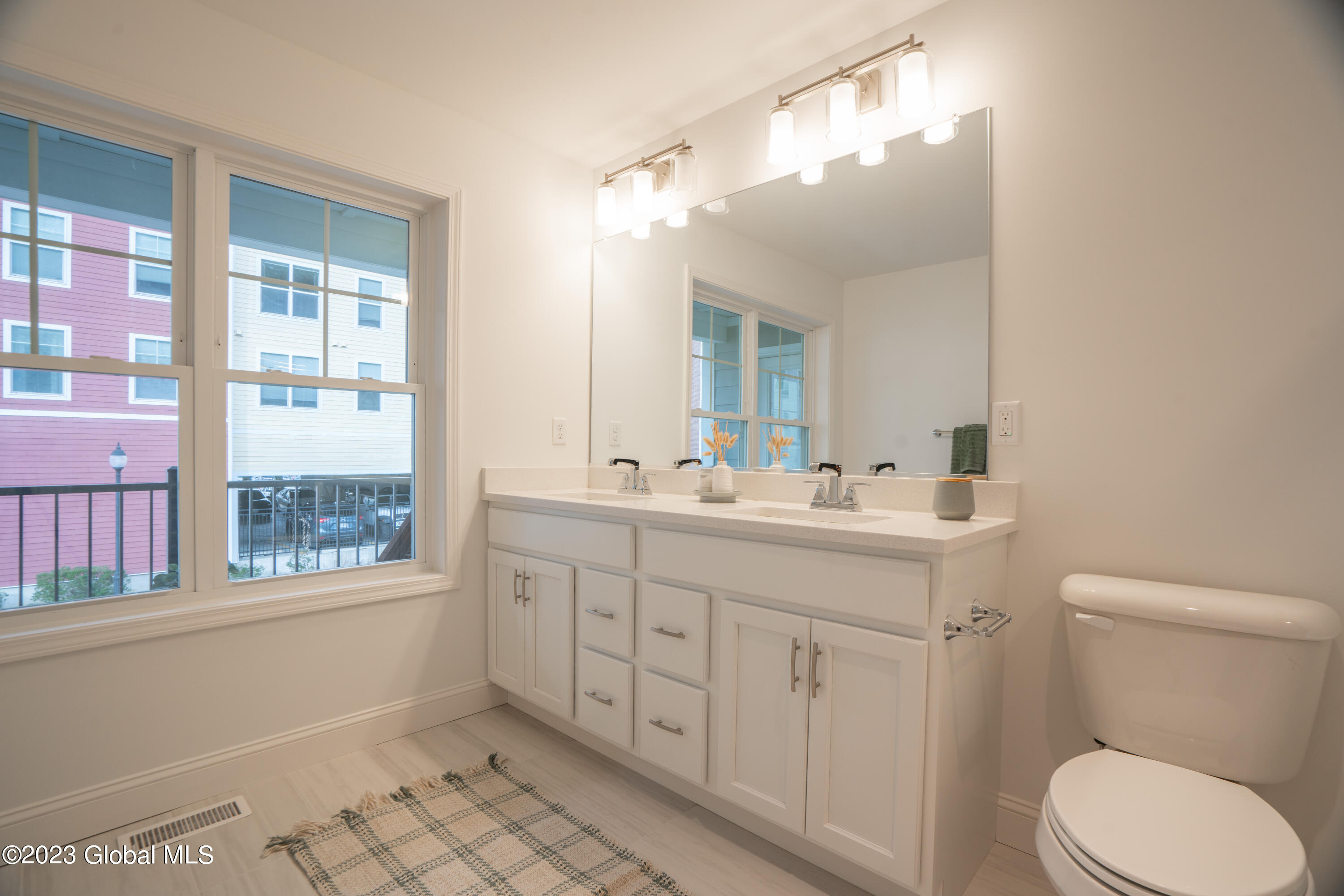 44 Landon Lane Malta, NY 12020 - Photo 13 of 16 DSC05781