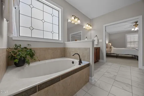 $800,000 | 215 Hopesworth Court, Hillsborough, NC 27278