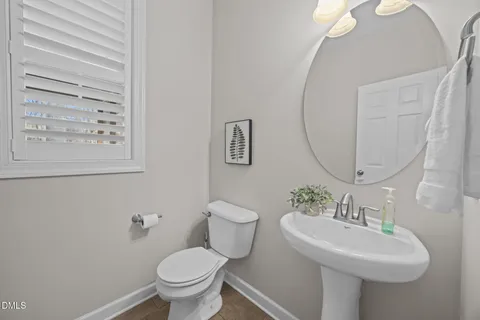 $800,000 | 215 Hopesworth Court, Hillsborough, NC 27278