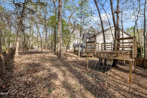 $785,000 | 215 Hopesworth Court, Hillsborough, NC 27278