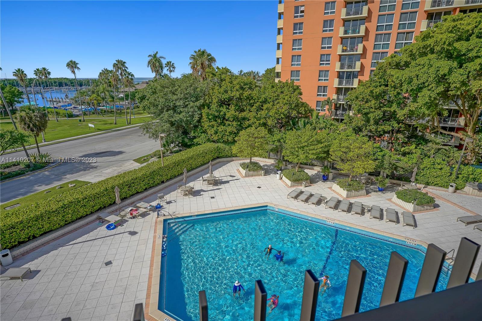 2901 South Bayshore Dr Unit 4C  