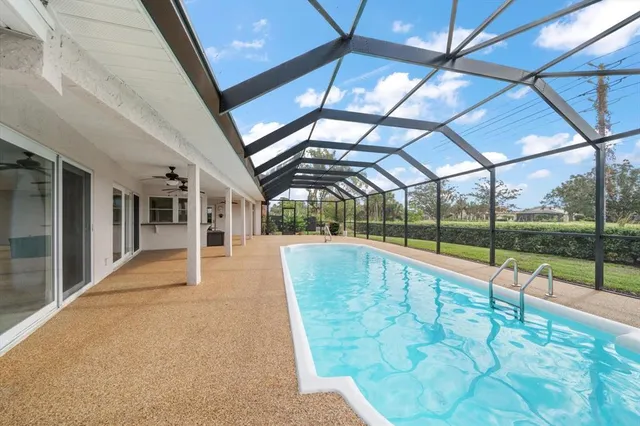 $799,000 | 7574 Cumberland Court, Seminole, FL 33777