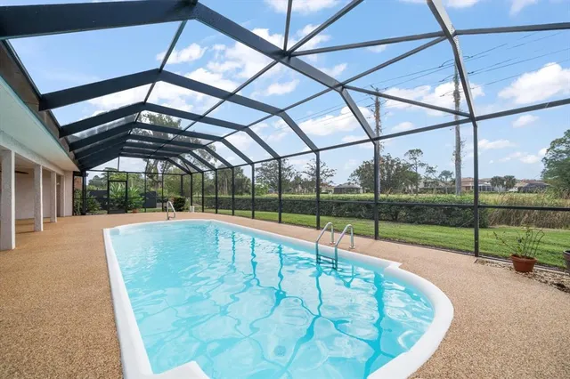 $799,000 | 7574 Cumberland Court, Seminole, FL 33777