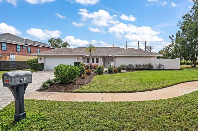 $799,000 | 7574 Cumberland Court, Seminole, FL 33777