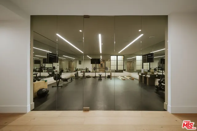 $17,999,000 | 5287 Round Meadow Road, Hidden Hills, CA 91302