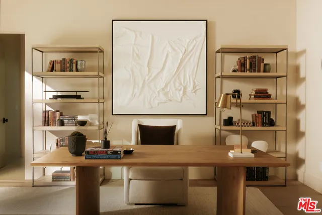 $17,999,000 | 5287 Round Meadow Road, Hidden Hills, CA 91302