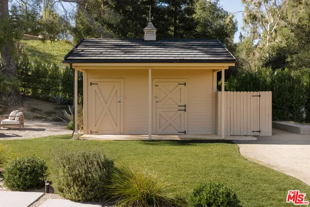 $17,999,000 | 5287 Round Meadow Road, Hidden Hills, CA 91302