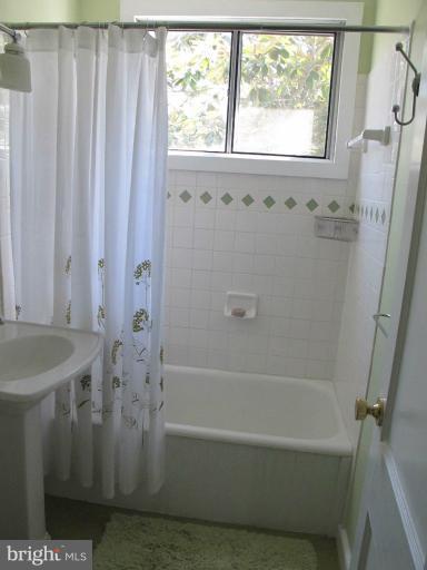 1 Research Road Greenbelt, MD 20770 - Photo 17 of 30 Bath 1