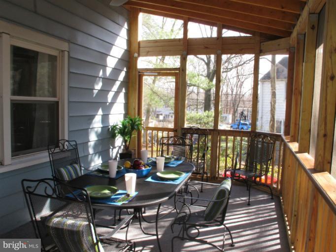 1 Research Road Greenbelt, MD 20770 - Photo 19 of 30 Screened In Porch 2