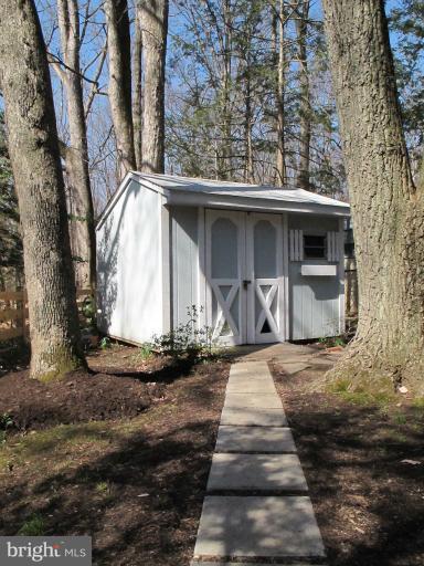 1 Research Road Greenbelt, MD 20770 - Photo 29 of 30 Storage Shed