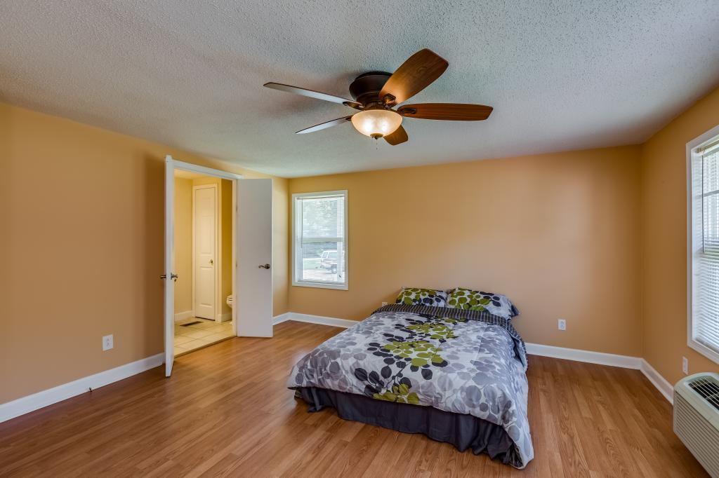 2890 Sweethome Road Chapmansboro, TN 37035 - Photo 13 of 28 Gallery Image 13