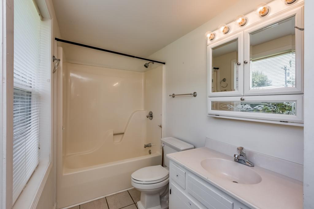 2890 Sweethome Road Chapmansboro, TN 37035 - Photo 16 of 28 Gallery Image 16