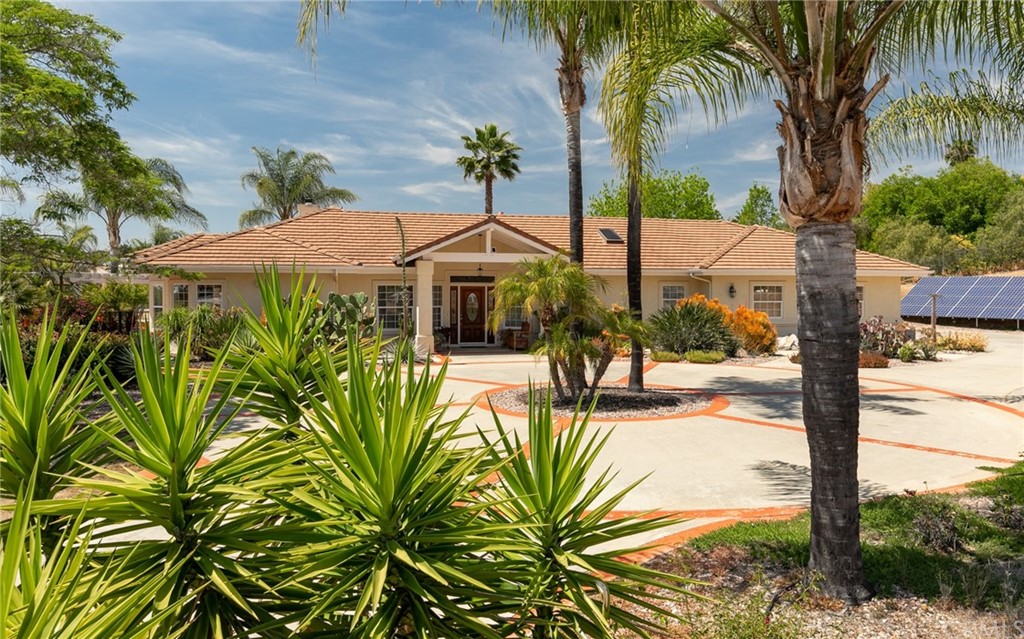 3434 Vía Zara Fallbrook, CA 92028 - Photo 1 of 1 Gallery Image 1