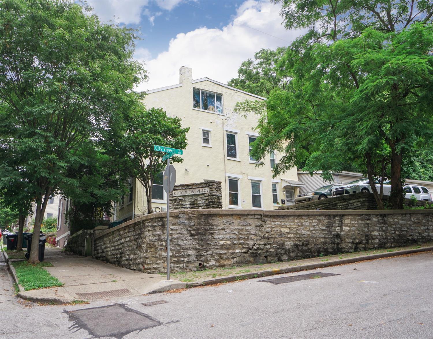 2202 Ravine Street Cincinnati, OH 45219 - Photo 23 of 24