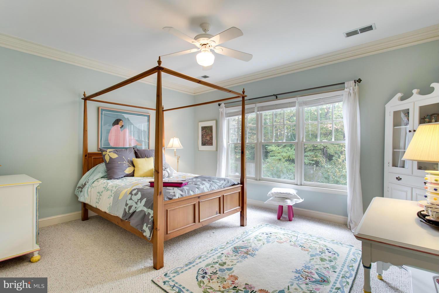 5949 Oakdale Road McLean, VA 22101 - Photo 17 of 30 Bedroom