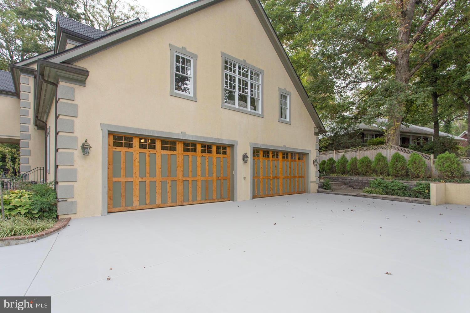 5949 Oakdale Road McLean, VA 22101 - Photo 27 of 30 4-Car Garage
