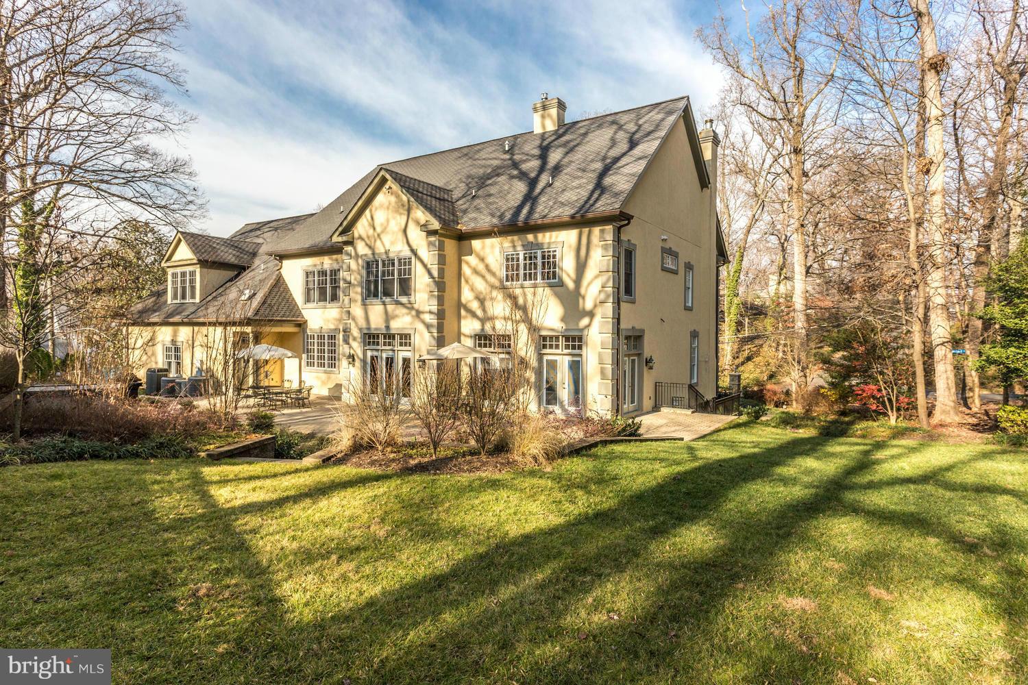 5949 Oakdale Road McLean, VA 22101 - Photo 30 of 30 Exterior (Rear)