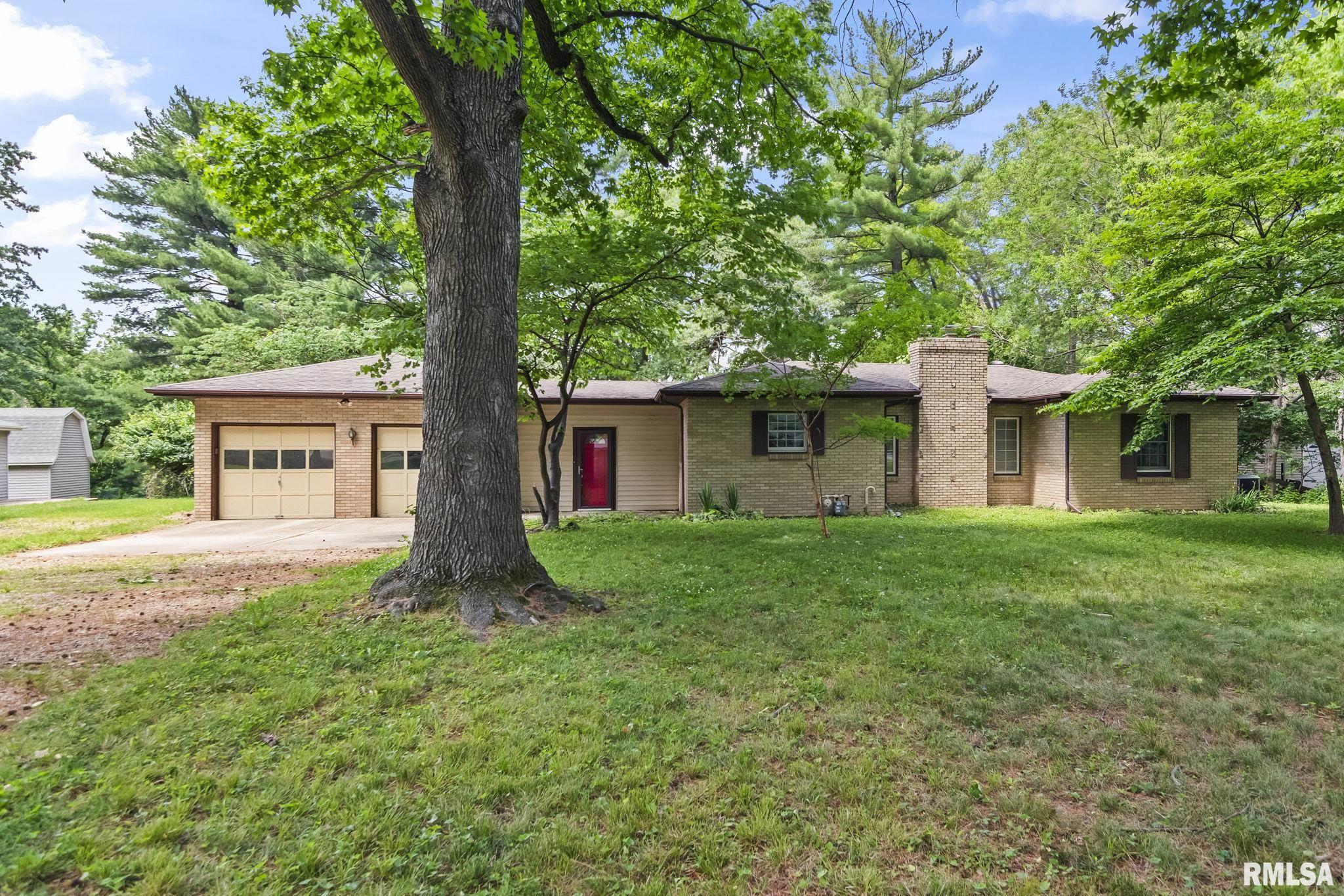 21 West Hazel Dell Lane Springfield, IL 62703 - Photo 15 of 39 Gallery Image 15